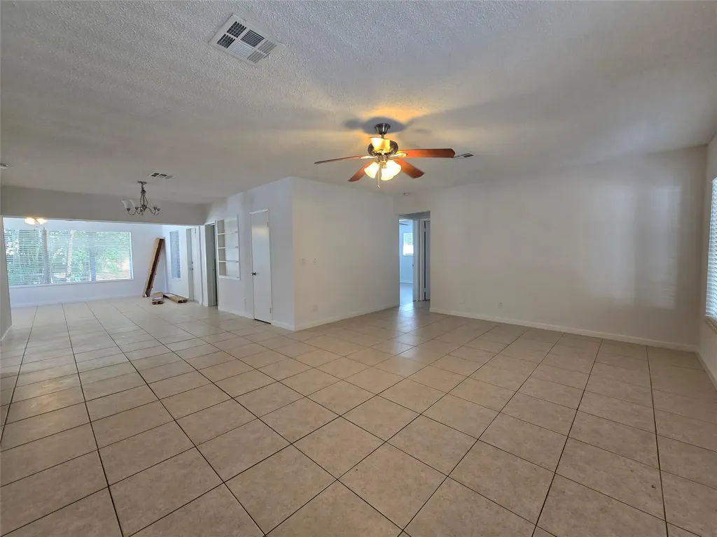 1524 NE 5th Avenue Fort Lauderdale FL 33304