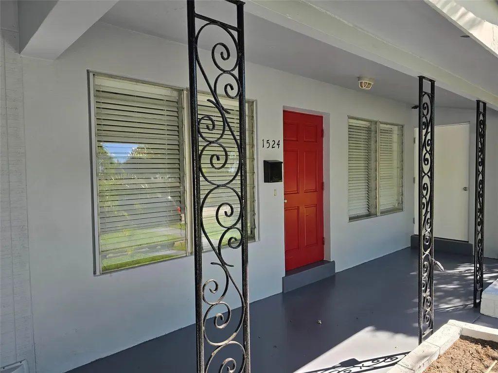 1524 NE 5th Avenue Fort Lauderdale FL 33304