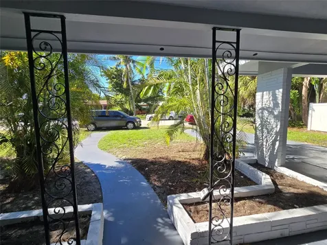 1524 NE 5th Avenue Fort Lauderdale FL 33304
