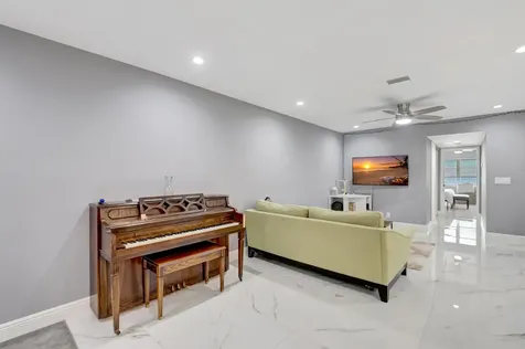 14010 Nesting Way Delray Beach FL 33484
