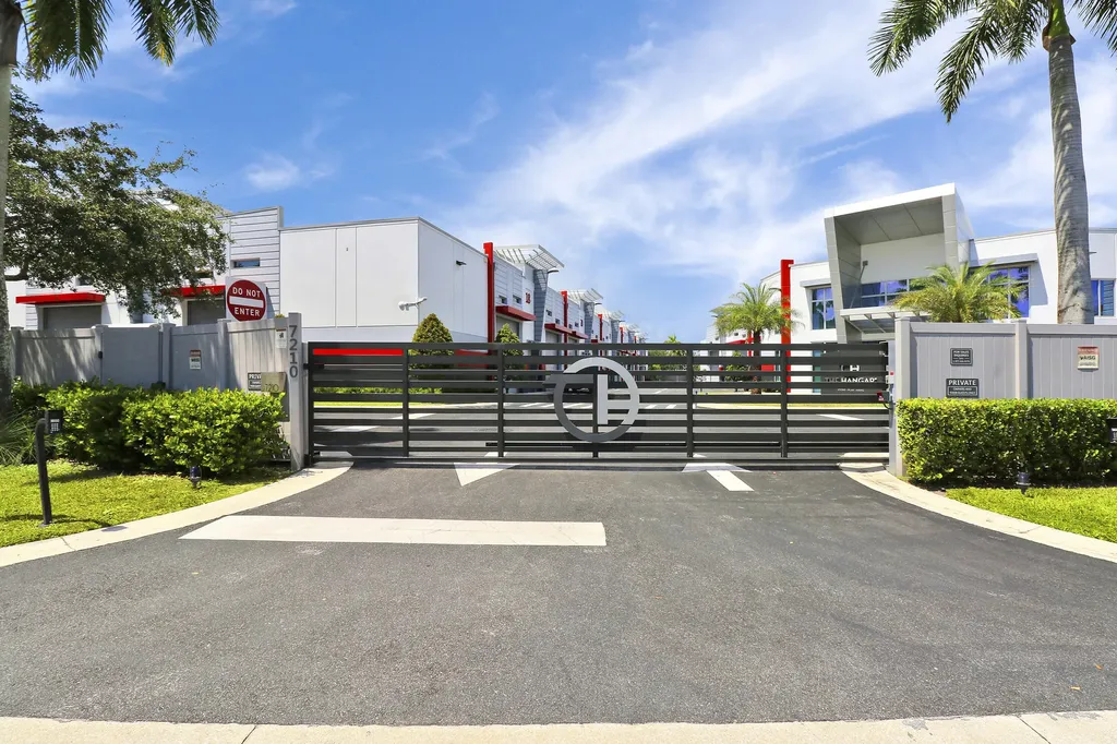 7210 Haverhill Business Parkway Riviera Beach FL 33407