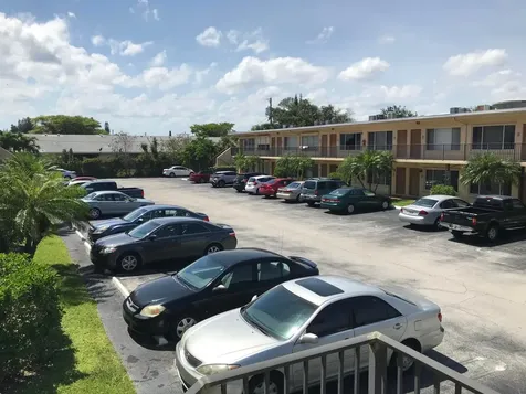 2303 S Federal Highway Boynton Beach FL 33435