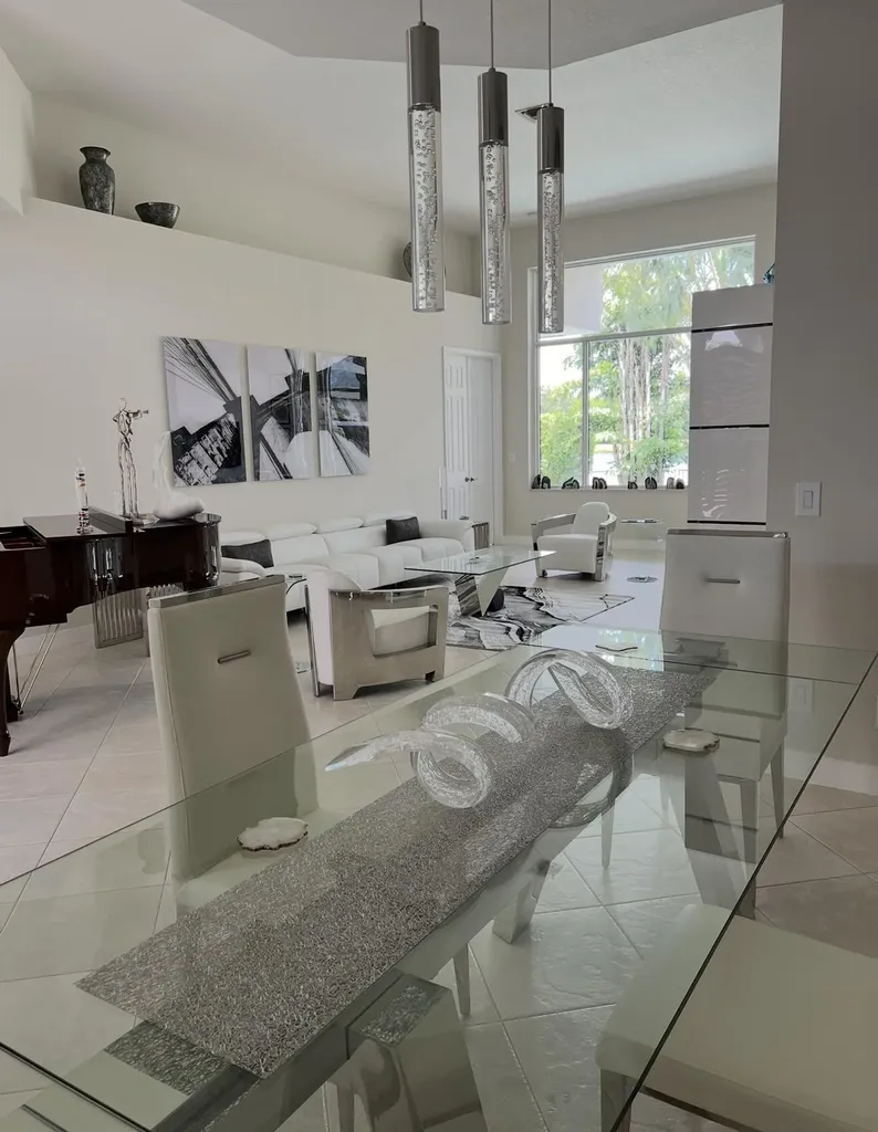 8263 N Lake Forest Drive Davie FL 33328