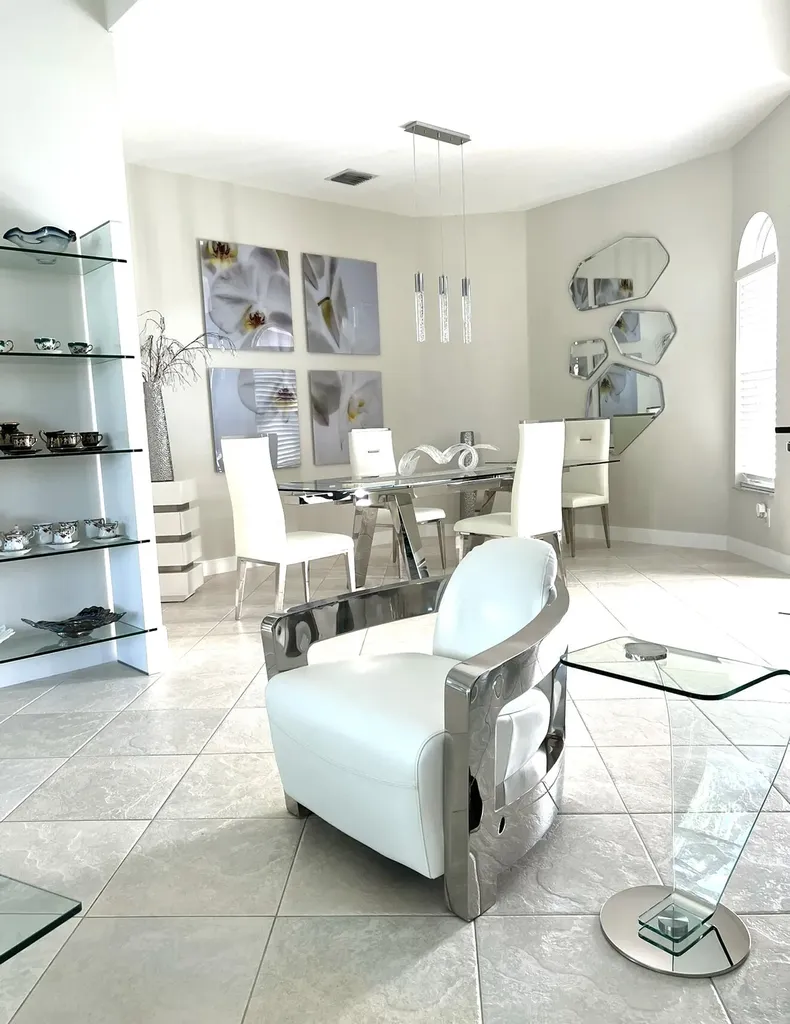 8263 N Lake Forest Drive Davie FL 33328
