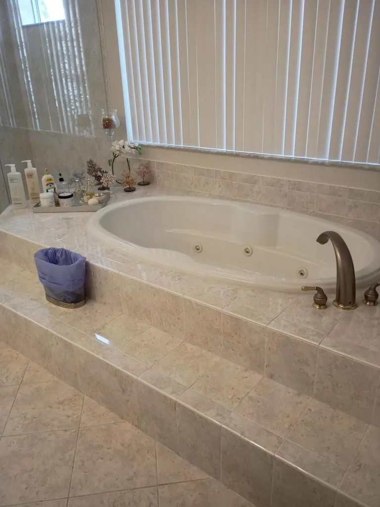 8263 N Lake Forest Drive Davie FL 33328
