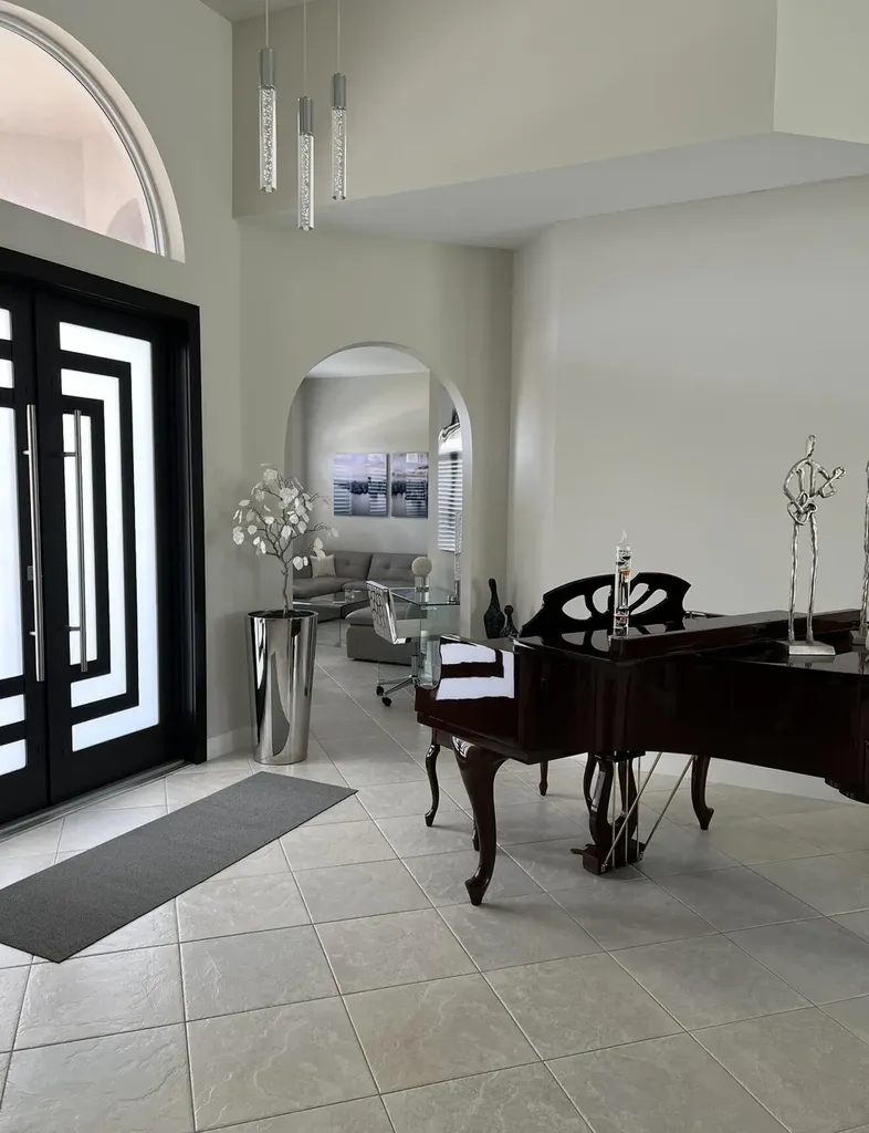 8263 N Lake Forest Drive Davie FL 33328