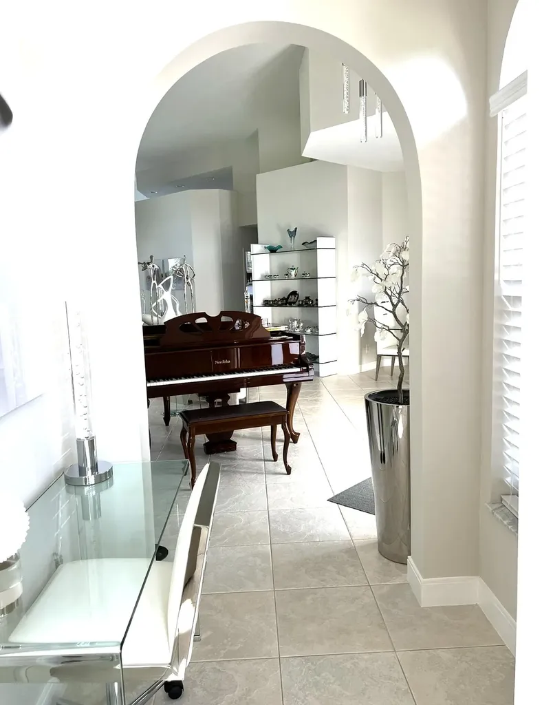 8263 N Lake Forest Drive Davie FL 33328