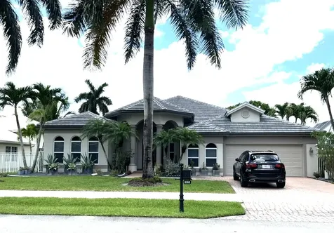 8263 N Lake Forest Drive Davie FL 33328