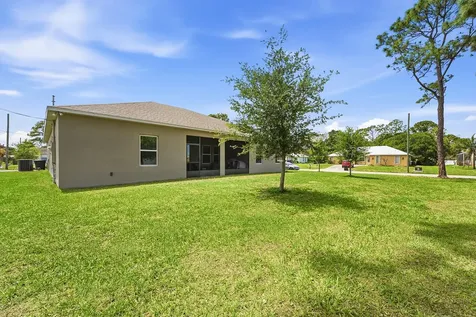 963 SW Cecil Lane Port St Lucie FL 34953