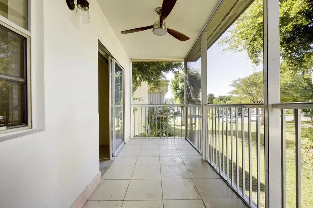 188 Piedmont D Delray Beach FL 33484