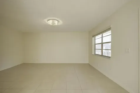 188 Piedmont D Delray Beach FL 33484