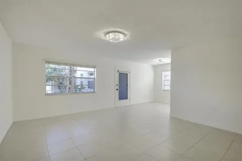 188 Piedmont D Delray Beach FL 33484