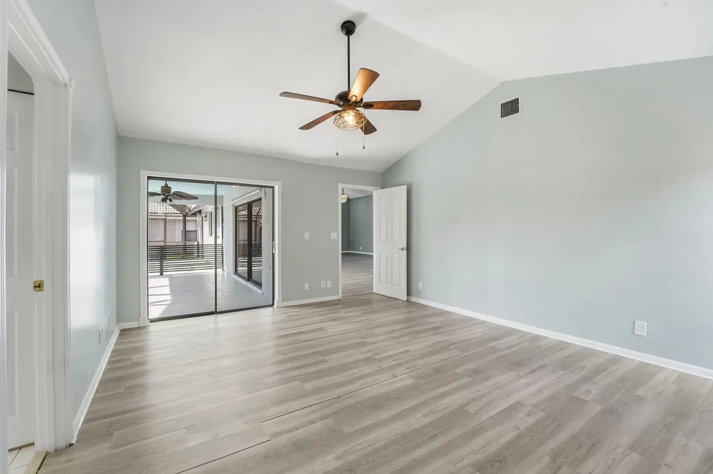 9284 Laurel Green Drive Boynton Beach FL 33437