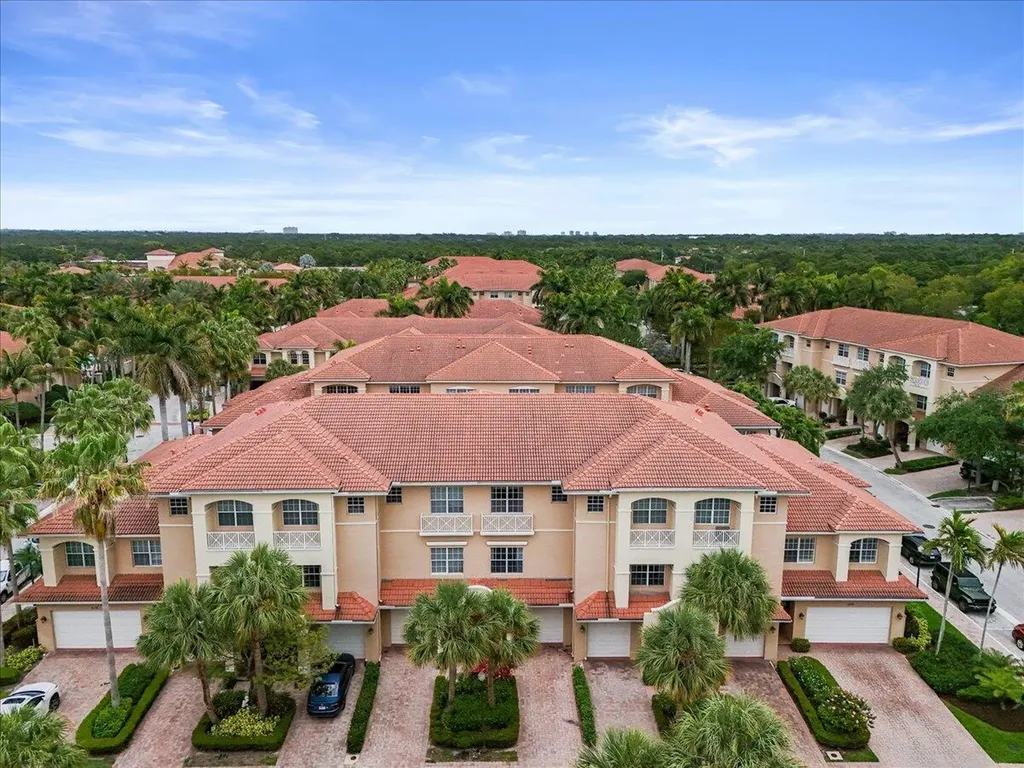 5102 Artesa Way W Palm Beach Gardens FL 33418