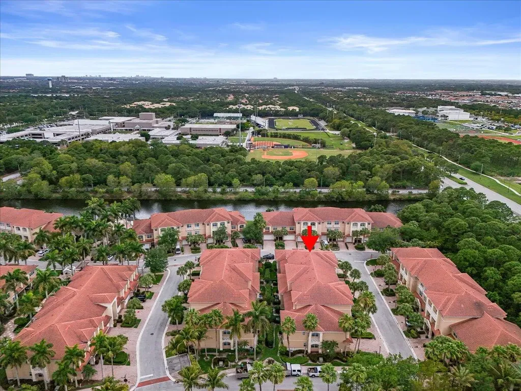 5102 Artesa Way W Palm Beach Gardens FL 33418