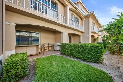 5102 Artesa Way W Palm Beach Gardens FL 33418