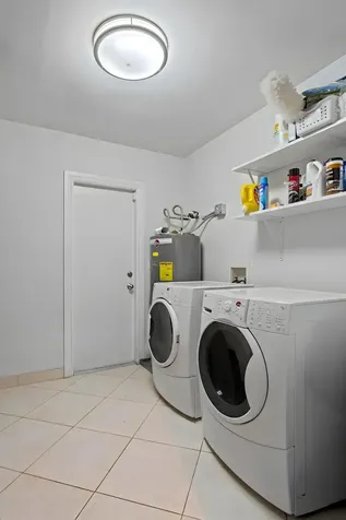 2700 NE 4th Way Boca Raton FL 33431