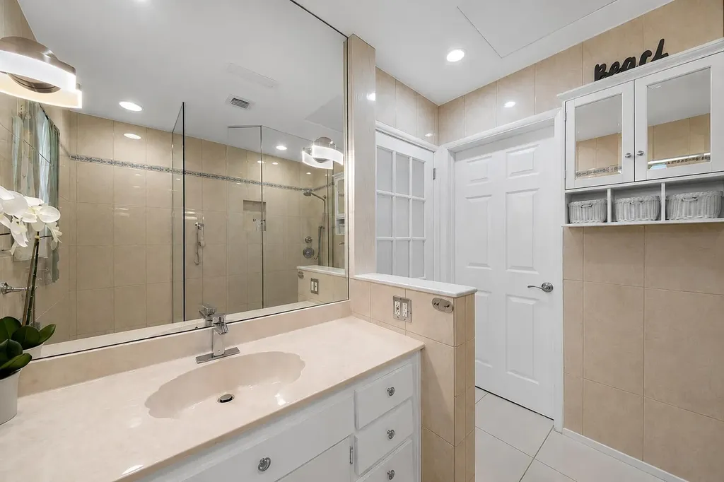220 SE 2nd Avenue Pompano Beach FL 33060