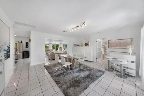 220 SE 2nd Avenue Pompano Beach FL 33060