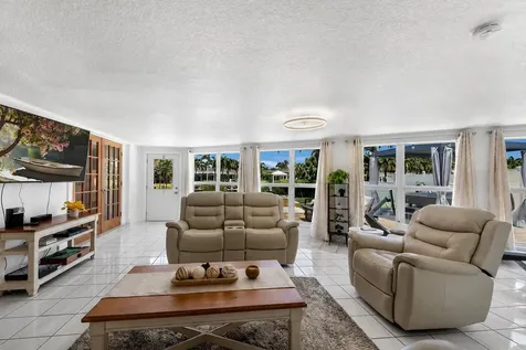 220 SE 2nd Avenue Pompano Beach FL 33060