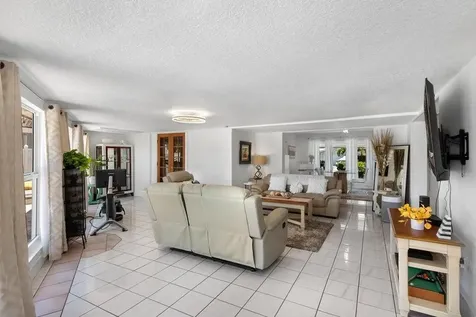 220 SE 2nd Avenue Pompano Beach FL 33060