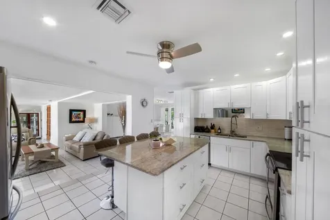 220 SE 2nd Avenue Pompano Beach FL 33060