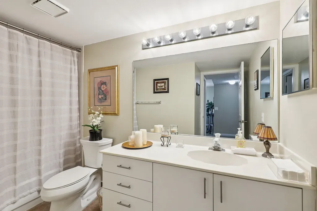 10208 NW 24th Place Sunrise FL 33322