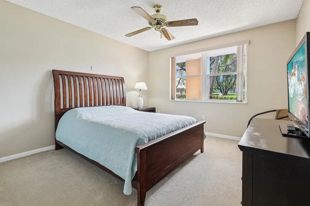 10208 NW 24th Place Sunrise FL 33322