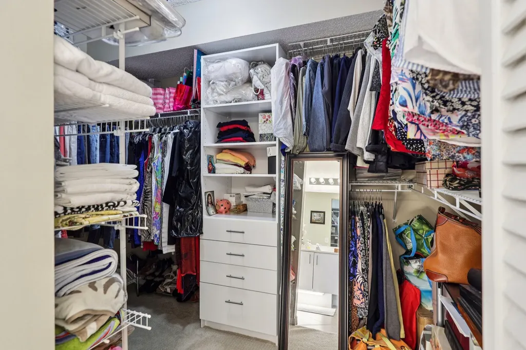 10208 NW 24th Place Sunrise FL 33322