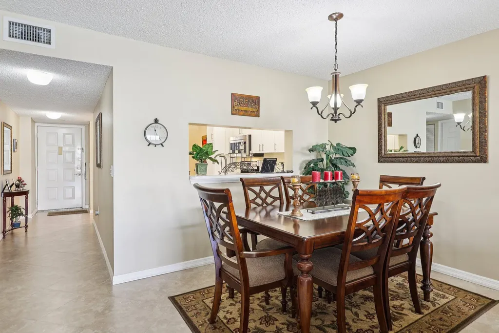 10208 NW 24th Place Sunrise FL 33322