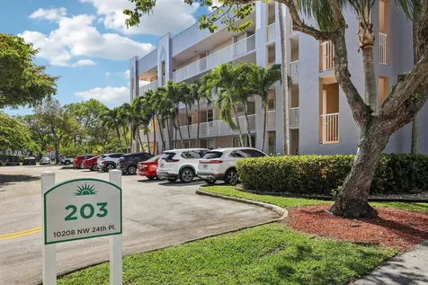 10208 NW 24th Place Sunrise FL 33322
