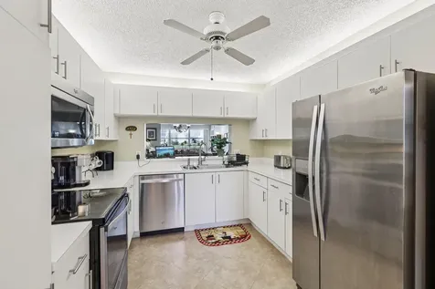 10208 NW 24th Place Sunrise FL 33322