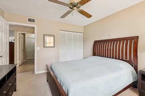 10208 NW 24th Place Sunrise FL 33322