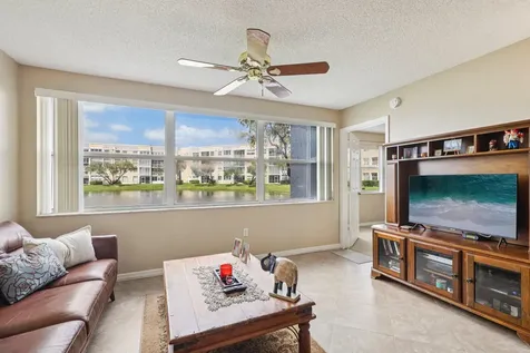 10208 NW 24th Place Sunrise FL 33322