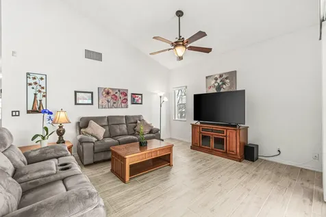 25 Wyndham Lane Palm Beach Gardens FL 33418