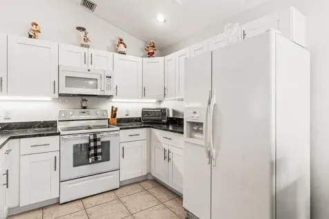 25 Wyndham Lane Palm Beach Gardens FL 33418