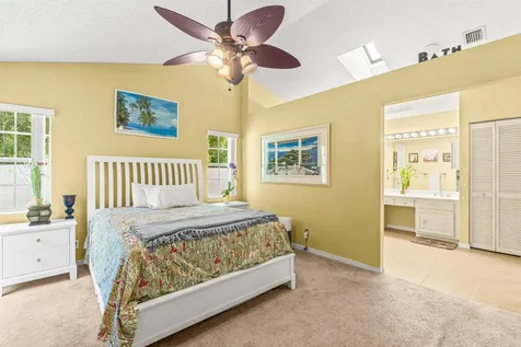 25 Wyndham Lane Palm Beach Gardens FL 33418