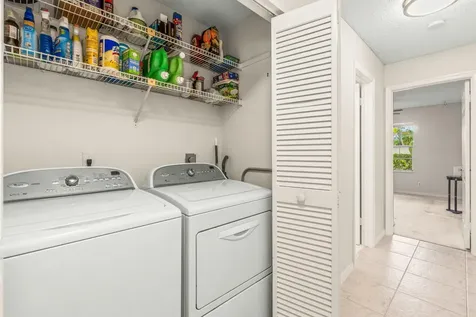 25 Wyndham Lane Palm Beach Gardens FL 33418