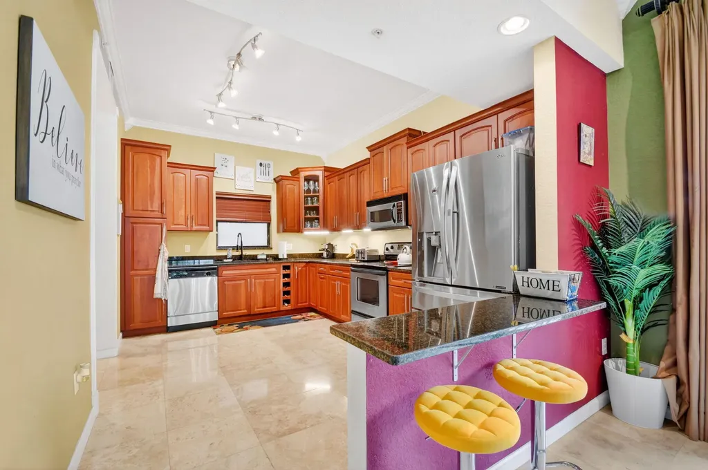 1610 Presidential Way West Palm Beach FL 33401