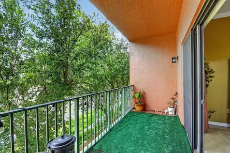 1610 Presidential Way West Palm Beach FL 33401