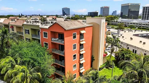 1610 Presidential Way West Palm Beach FL 33401