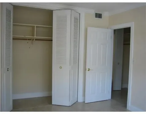 1481 S Ocean Boulevard Lauderdale By The Sea FL 33062