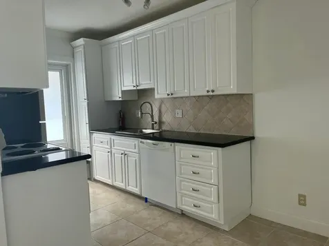 1481 S Ocean Boulevard Lauderdale By The Sea FL 33062