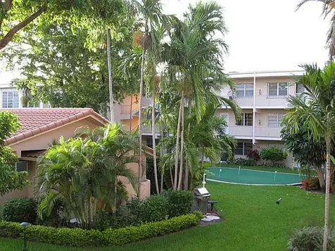 1481 S Ocean Boulevard Lauderdale By The Sea FL 33062