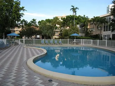 1481 S Ocean Boulevard Lauderdale By The Sea FL 33062