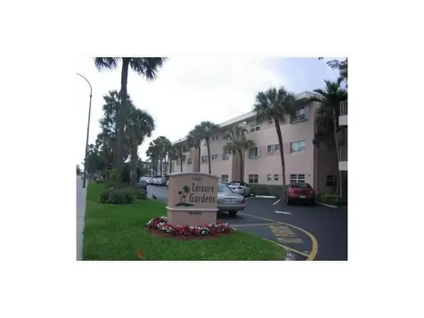 1481 S Ocean Boulevard Lauderdale By The Sea FL 33062
