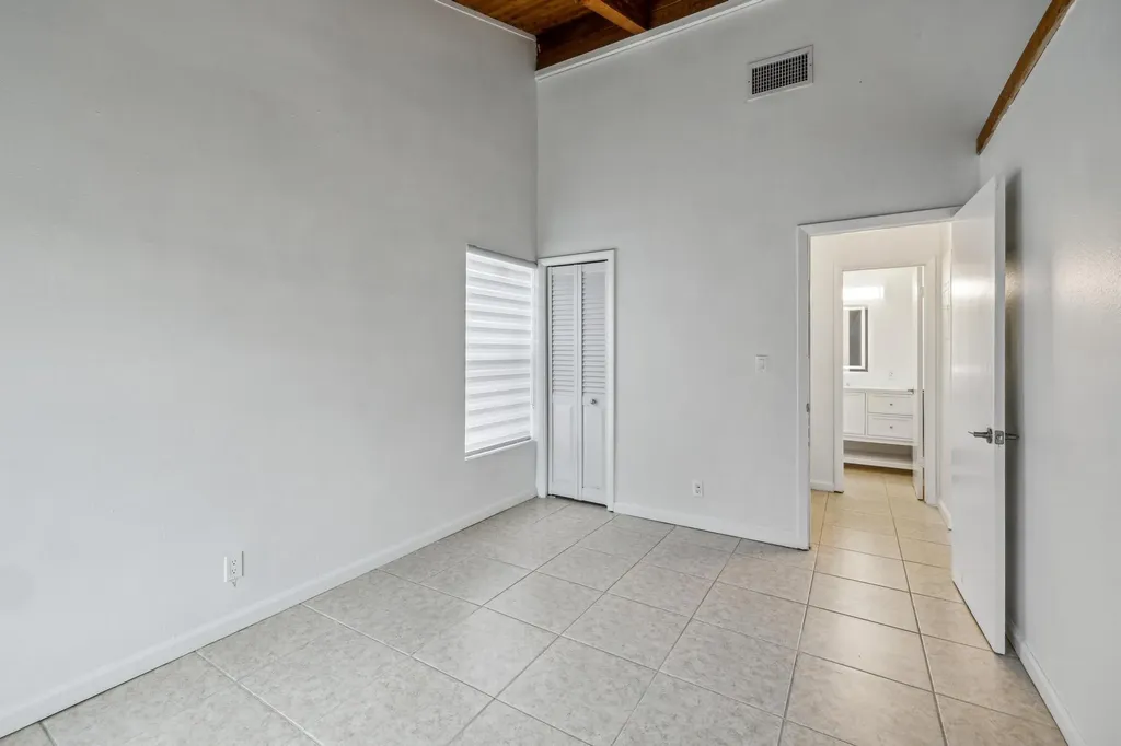 410 SE 13th Street Fort Lauderdale FL 33316