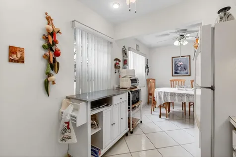 190 Piedmont D Delray Beach FL 33484