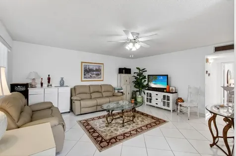 190 Piedmont D Delray Beach FL 33484