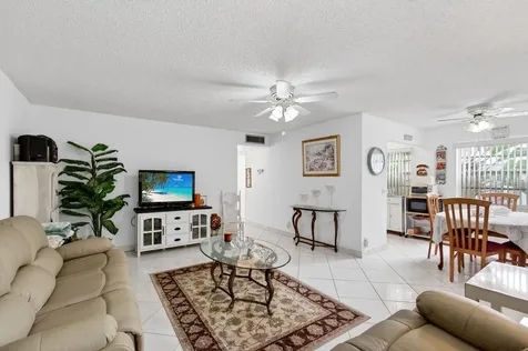 190 Piedmont D Delray Beach FL 33484